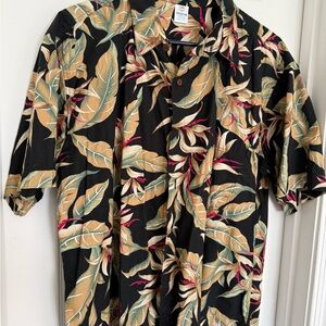Men's Squish Black Tropical Leaf Short-Sleeve Shirt